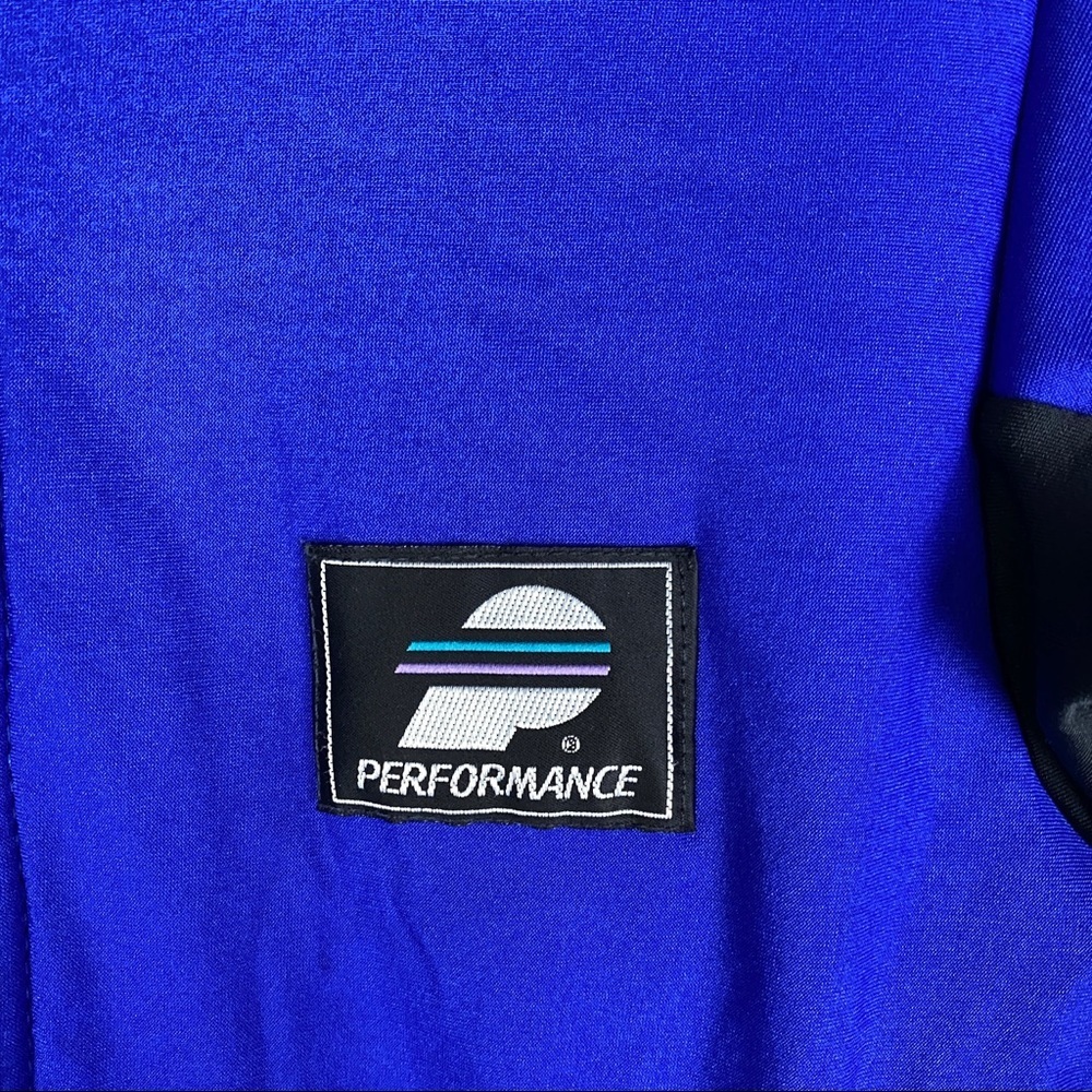 Goretex Performance Jacket - Picture 3 of 9